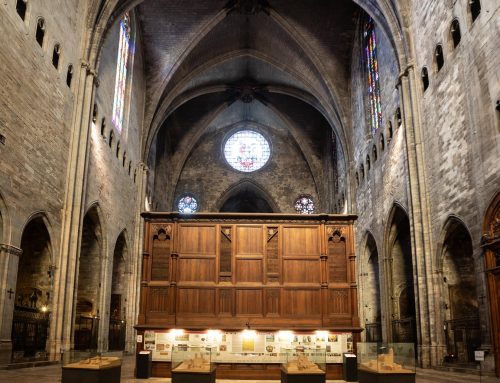 Pasea por el inaccesible campanario y ángel de la Catedral de Girona